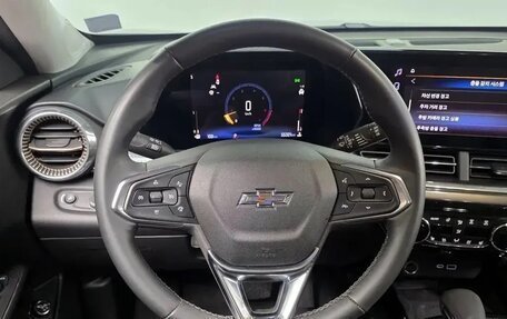 Chevrolet Trax, 2023 год, 1 660 000 рублей, 19 фотография