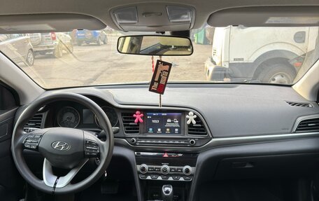 Hyundai Elantra VI рестайлинг, 2020 год, 1 550 000 рублей, 12 фотография