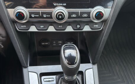 Hyundai Elantra VI рестайлинг, 2020 год, 1 550 000 рублей, 10 фотография