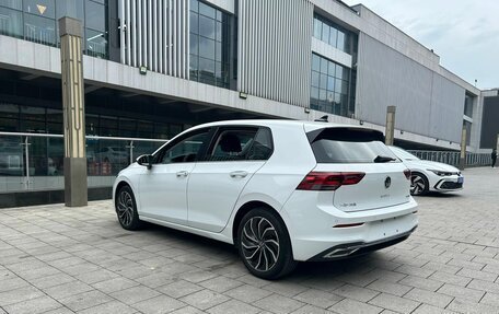 Volkswagen Golf VIII, 2021 год, 1 520 000 рублей, 4 фотография