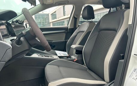 Volkswagen Golf VIII, 2021 год, 1 520 000 рублей, 7 фотография