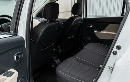 Renault Logan II, 2015 год, 649 000 рублей, 11 фотография