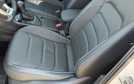 Volkswagen Tiguan II, 2023 год, 2 700 000 рублей, 35 фотография