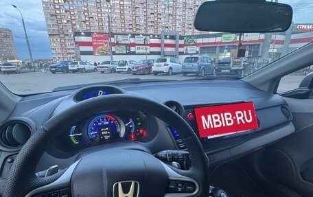 Honda Insight II рестайлинг, 2009 год, 800 000 рублей, 4 фотография