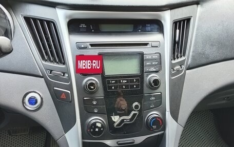 Hyundai Sonata VI, 2011 год, 1 000 000 рублей, 7 фотография
