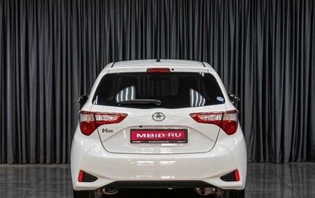 Toyota Vitz, 2019 год, 1 079 000 рублей, 4 фотография