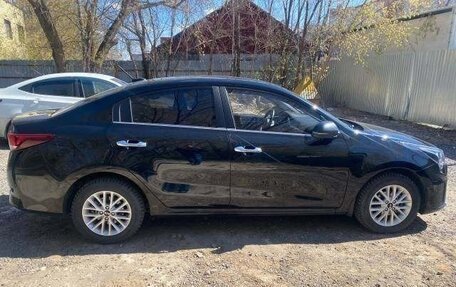 KIA Rio IV, 2021 год, 1 550 000 рублей, 6 фотография