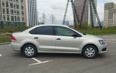 Volkswagen Polo VI (EU Market), 2011 год, 650 000 рублей, 4 фотография