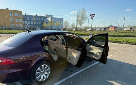 Skoda Superb III рестайлинг, 2010 год, 1 000 000 рублей, 14 фотография