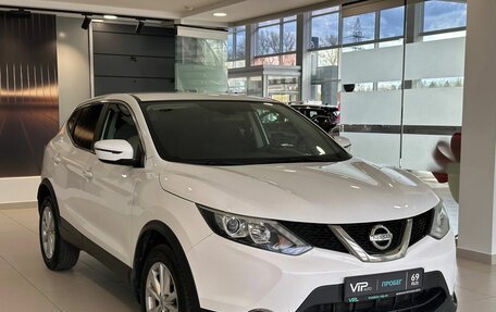 Nissan Qashqai, 2019 год, 1 985 000 рублей, 3 фотография
