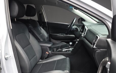 KIA Sportage IV рестайлинг, 2020 год, 1 565 005 рублей, 9 фотография