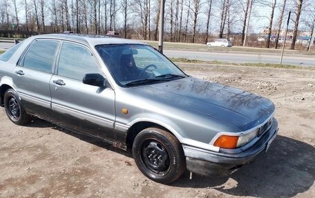 Mitsubishi Galant VIII, 1992 год, 80 000 рублей, 2 фотография