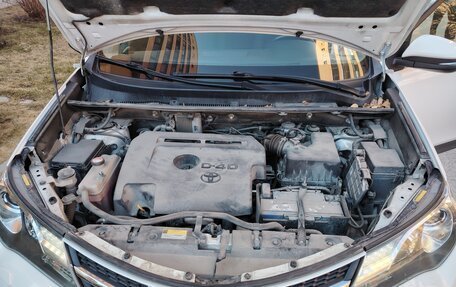 Toyota RAV4, 2014 год, 2 150 000 рублей, 14 фотография