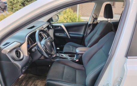 Toyota RAV4, 2014 год, 2 150 000 рублей, 12 фотография