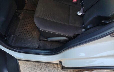 Toyota RAV4, 2014 год, 2 150 000 рублей, 31 фотография