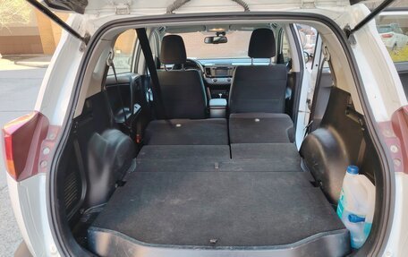 Toyota RAV4, 2014 год, 2 150 000 рублей, 23 фотография
