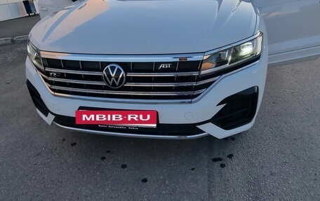Volkswagen Touareg III, 2020 год, 5 990 000 рублей, 10 фотография