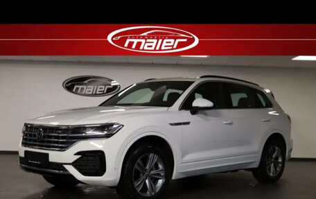 Volkswagen Touareg III, 2020 год, 5 990 000 рублей, 13 фотография