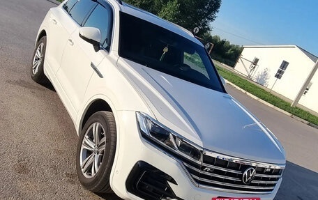Volkswagen Touareg III, 2020 год, 5 990 000 рублей, 12 фотография