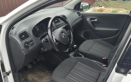 Volkswagen Polo VI (EU Market), 2016 год, 1 300 000 рублей, 6 фотография
