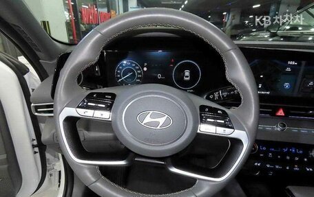 Hyundai Avante, 2023 год, 1 420 000 рублей, 8 фотография