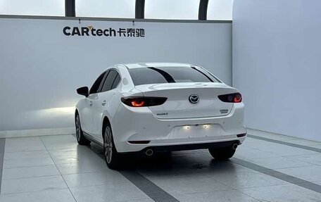 Mazda 3, 2022 год, 1 890 000 рублей, 4 фотография