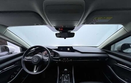 Mazda 3, 2022 год, 1 890 000 рублей, 5 фотография