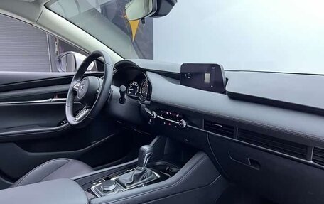 Mazda 3, 2022 год, 1 890 000 рублей, 6 фотография