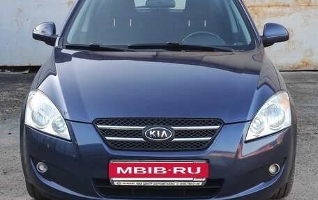 KIA cee'd I рестайлинг, 2008 год, 699 000 рублей, 2 фотография