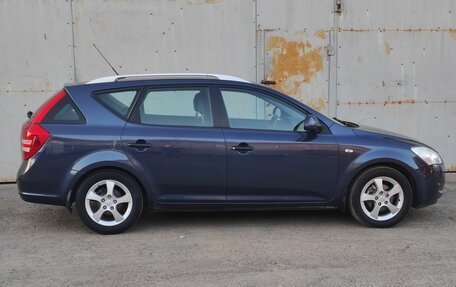 KIA cee'd I рестайлинг, 2008 год, 699 000 рублей, 14 фотография