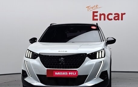 Peugeot 2008 II, 2021 год, 1 420 000 рублей, 3 фотография