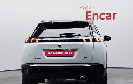 Peugeot 2008 II, 2021 год, 1 420 000 рублей, 4 фотография
