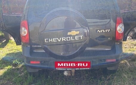 Chevrolet Niva I рестайлинг, 2012 год, 475 000 рублей, 3 фотография