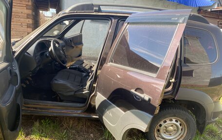 Chevrolet Niva I рестайлинг, 2012 год, 475 000 рублей, 4 фотография