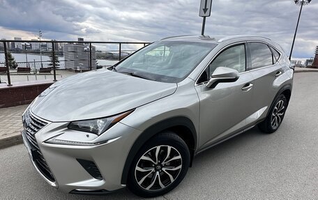 Lexus NX I, 2018 год, 2 990 000 рублей, 4 фотография