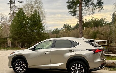 Lexus NX I, 2018 год, 2 990 000 рублей, 11 фотография