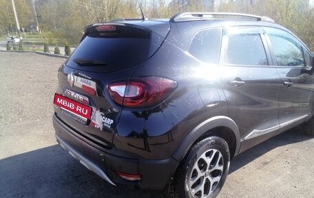 Renault Kaptur I рестайлинг, 2018 год, 1 400 000 рублей, 5 фотография