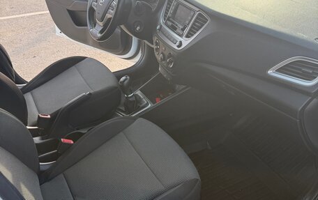 Hyundai Solaris II рестайлинг, 2019 год, 1 400 000 рублей, 8 фотография