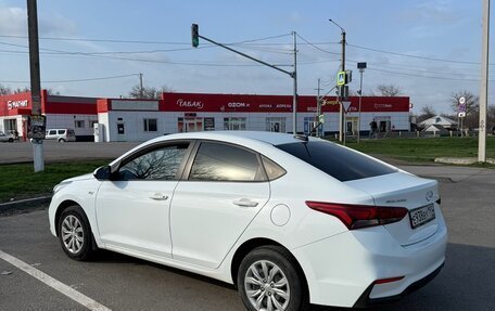 Hyundai Solaris II рестайлинг, 2019 год, 1 400 000 рублей, 6 фотография