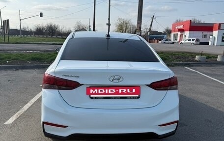 Hyundai Solaris II рестайлинг, 2019 год, 1 400 000 рублей, 3 фотография