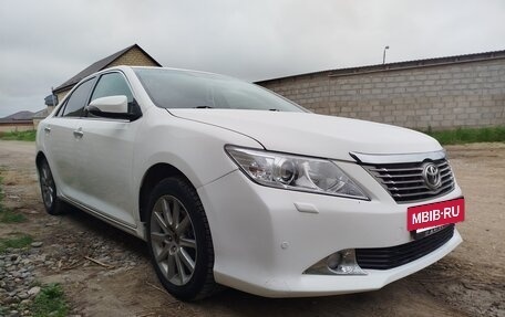 Toyota Camry, 2013 год, 1 600 000 рублей, 4 фотография