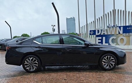 Nissan Teana, 2025 год, 2 200 000 рублей, 2 фотография