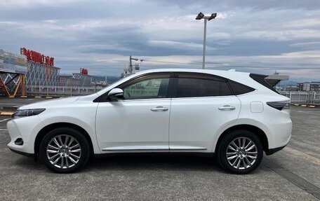Toyota Harrier, 2014 год, 1 750 000 рублей, 3 фотография