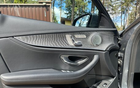 Mercedes-Benz E-Класс, 2022 год, 6 000 000 рублей, 8 фотография