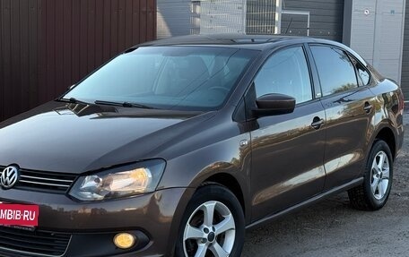 Volkswagen Polo VI (EU Market), 2014 год, 750 000 рублей, 1 фотография