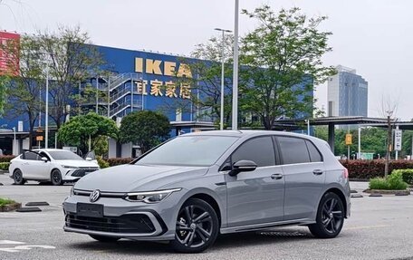 Volkswagen Golf VIII, 2023 год, 1 546 000 рублей, 1 фотография