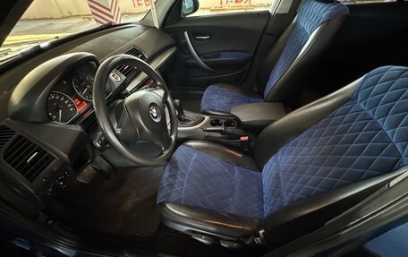 BMW 1 серия, 2005 год, 840 000 рублей, 15 фотография