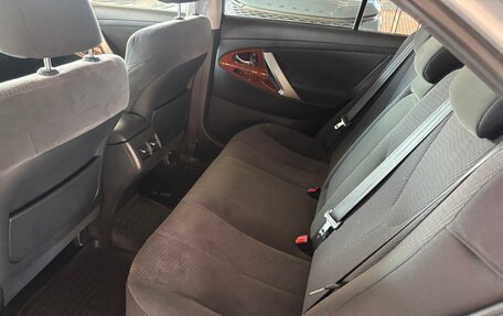 Toyota Camry, 2010 год, 1 500 000 рублей, 14 фотография
