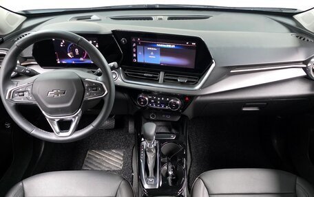 Chevrolet Trax, 2023 год, 1 620 000 рублей, 7 фотография