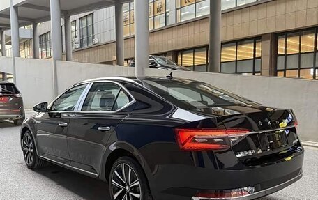Skoda Superb, 2026 год, 2 420 000 рублей, 5 фотография